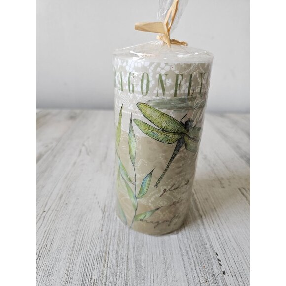Pier 1 dragonfly candle‎ new spring decor - Picture 1 of 7